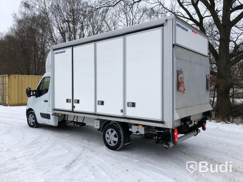 Skåpbil Nissan NV400 2.3 dCi Volymskåp (125hk) - 2016 m bakgavellift & öppningsbar vä sida
